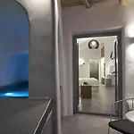 Alisaris Cave Villa Oia
