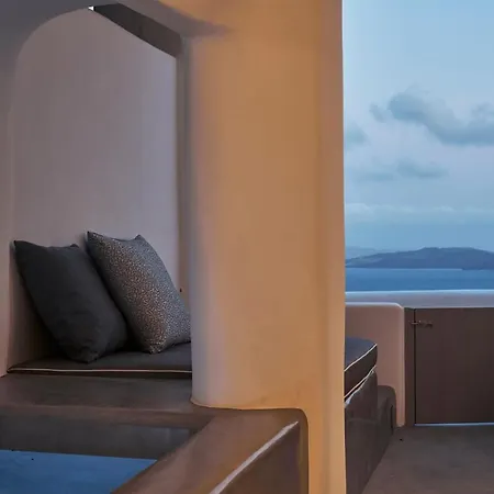 Alisaris Cave * Oia (Santorini)