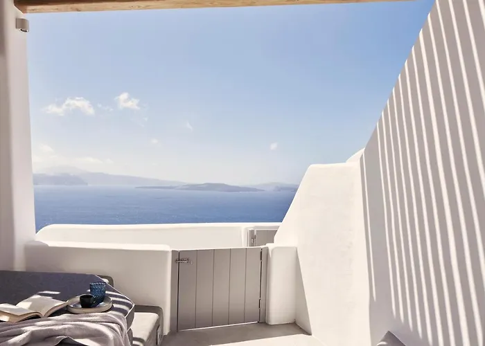 Alisaris Cave * أويا