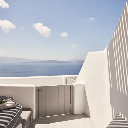 Alisaris Cave Villa Oia (Santorini)