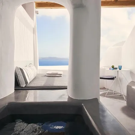 Alisaris Cave Oia (Santorini)