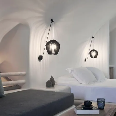 Alisaris Cave Villa