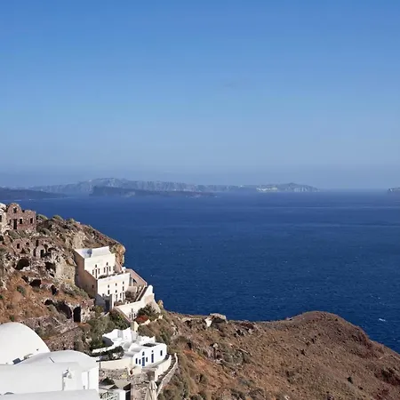 Alisaris Cave Oia