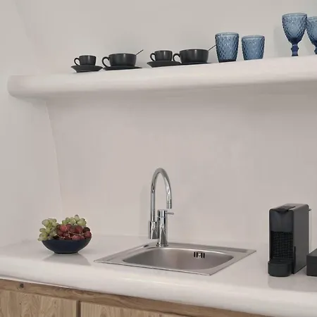 Alisaris Cave Οία